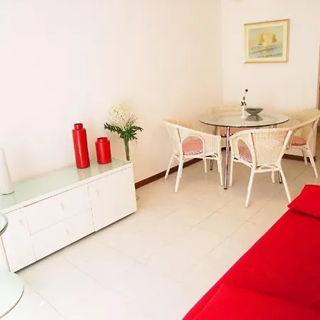 Lina'S Apartment 格拉多