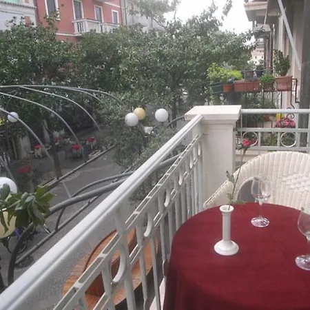 公寓 Lina'S Apartment